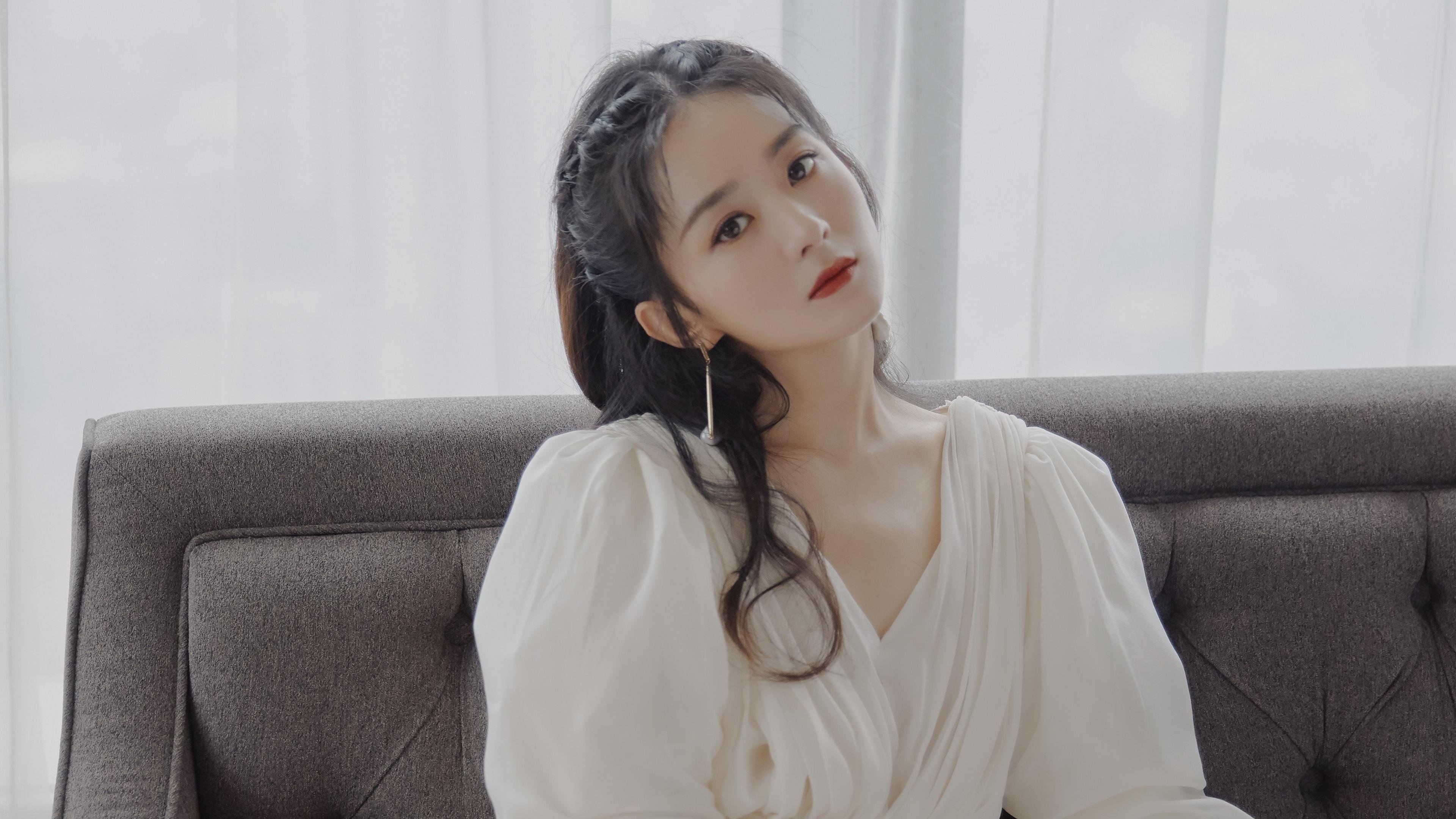 九游娱乐-热火惜败尼克斯，关键一役中巴特勒罚球绝杀未果，巴特勒21+15+7失绝平三分 热火加时