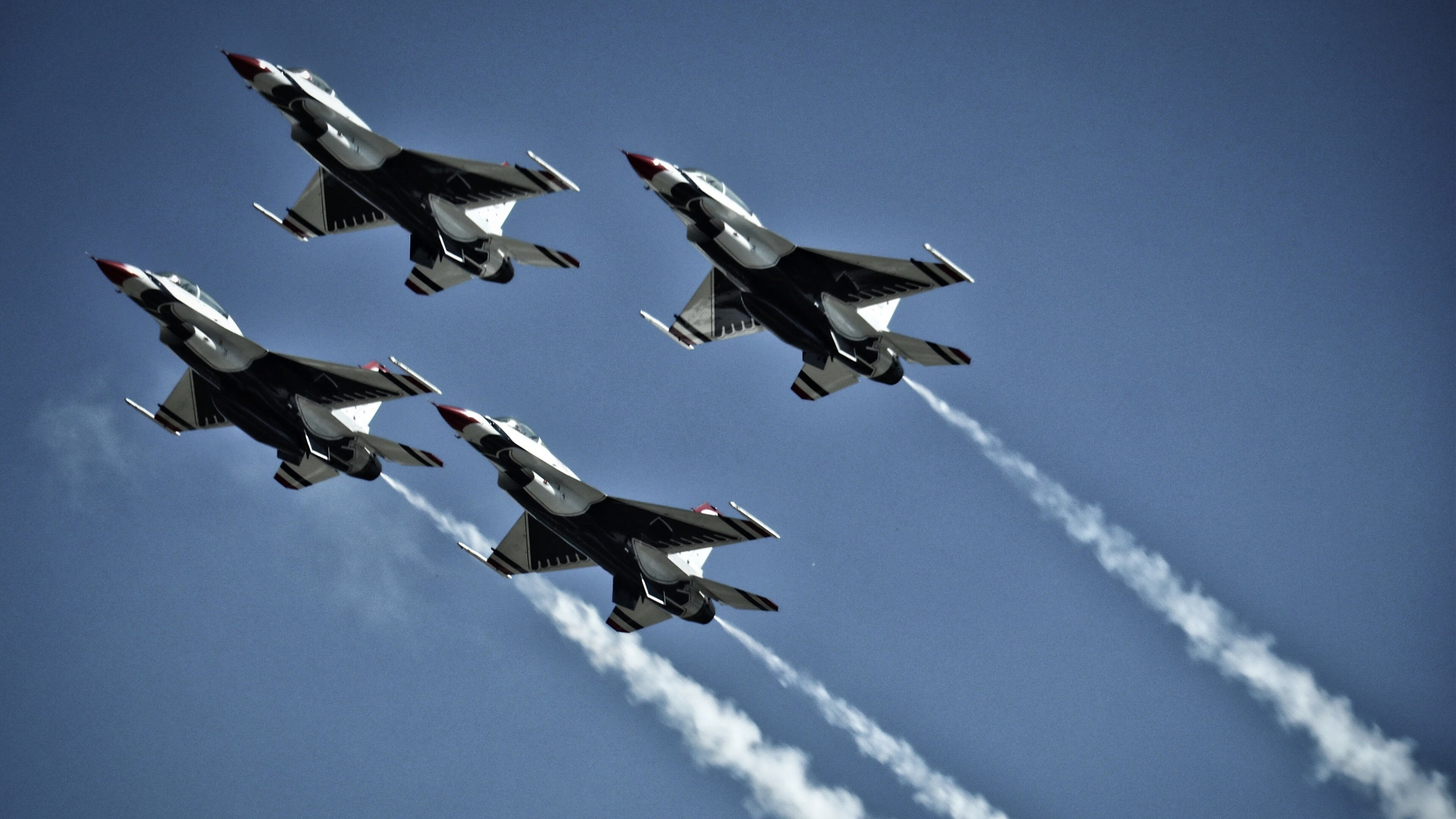 九游（jiuyou.com）游戏-快节奏比赛中是否应减少非必要的换人操作，快节奏的弊端